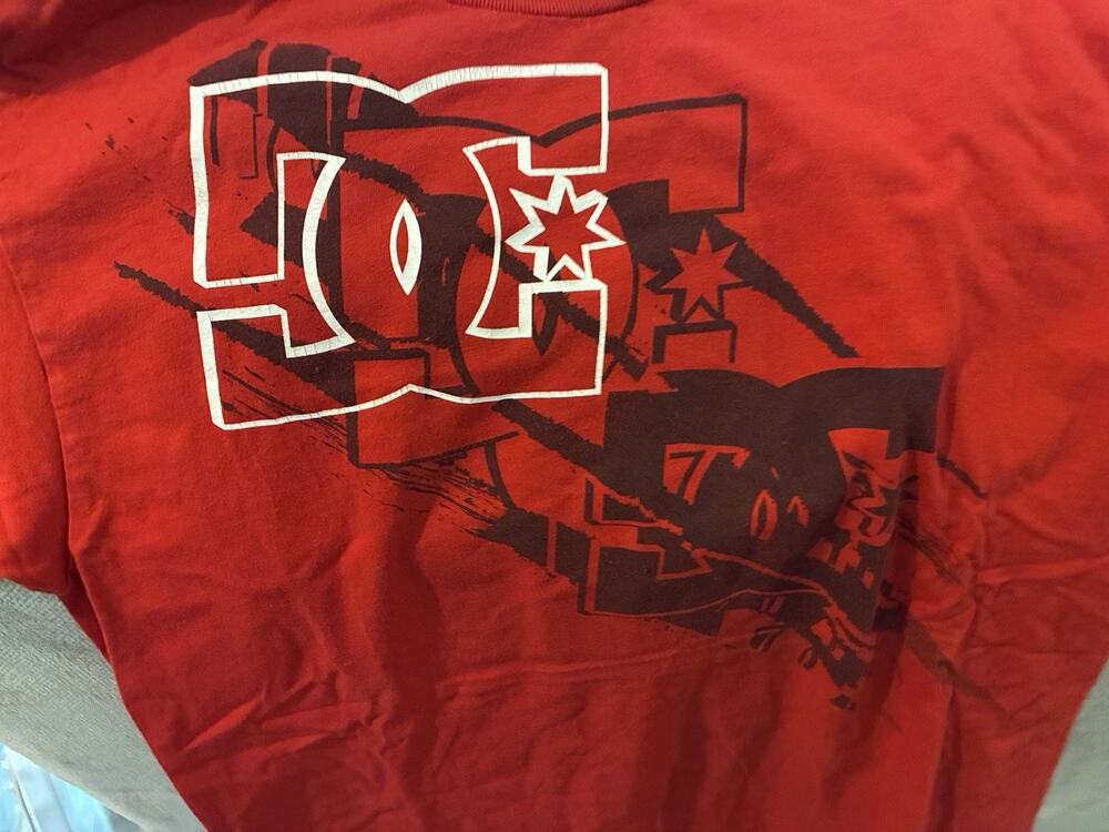 HOM5013 DC - Vintage Skateboard Graphic T-Shirt Size Large